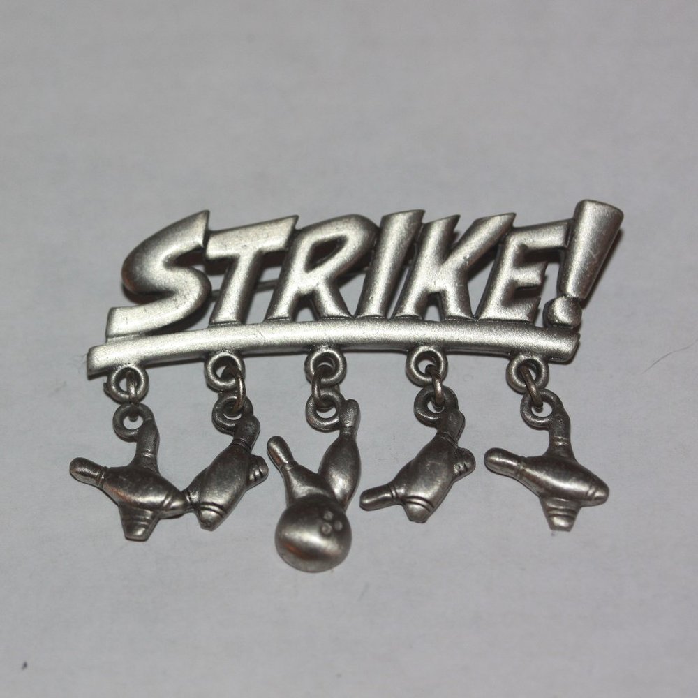 JJ Jonette STRIKE Pewter Bowling Pin Brooch Pin Dangle